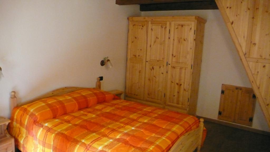 Residence Les Myosotis Champoluc Exterior foto