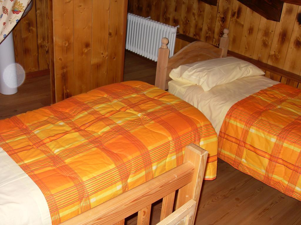 Residence Les Myosotis Champoluc Exterior foto