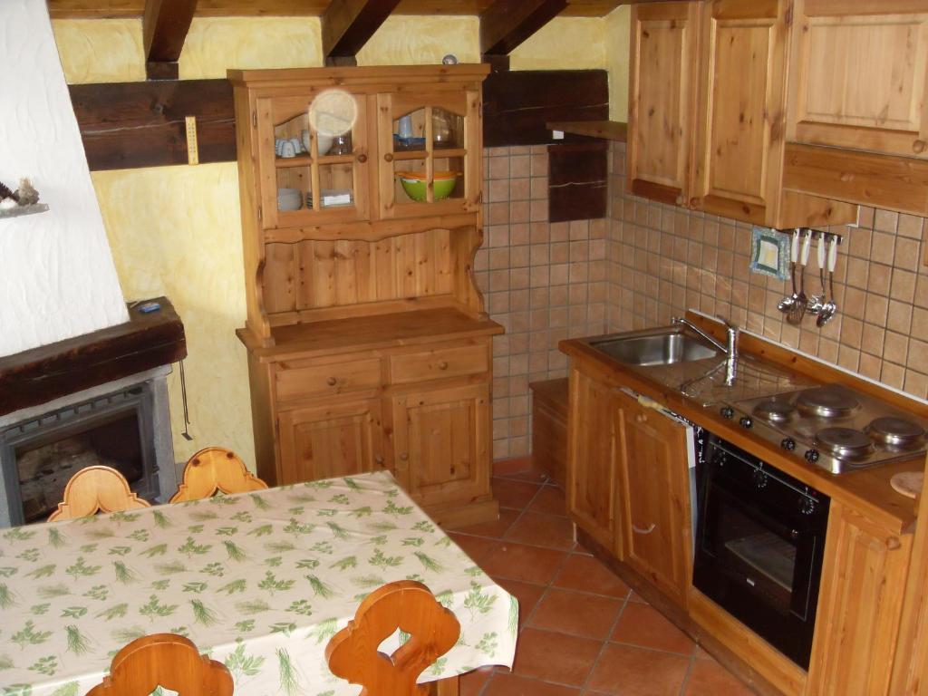 Residence Les Myosotis Champoluc Exterior foto