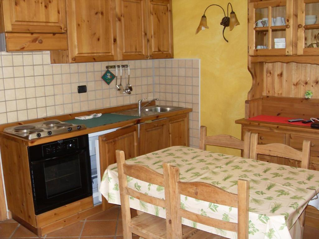 Residence Les Myosotis Champoluc Exterior foto